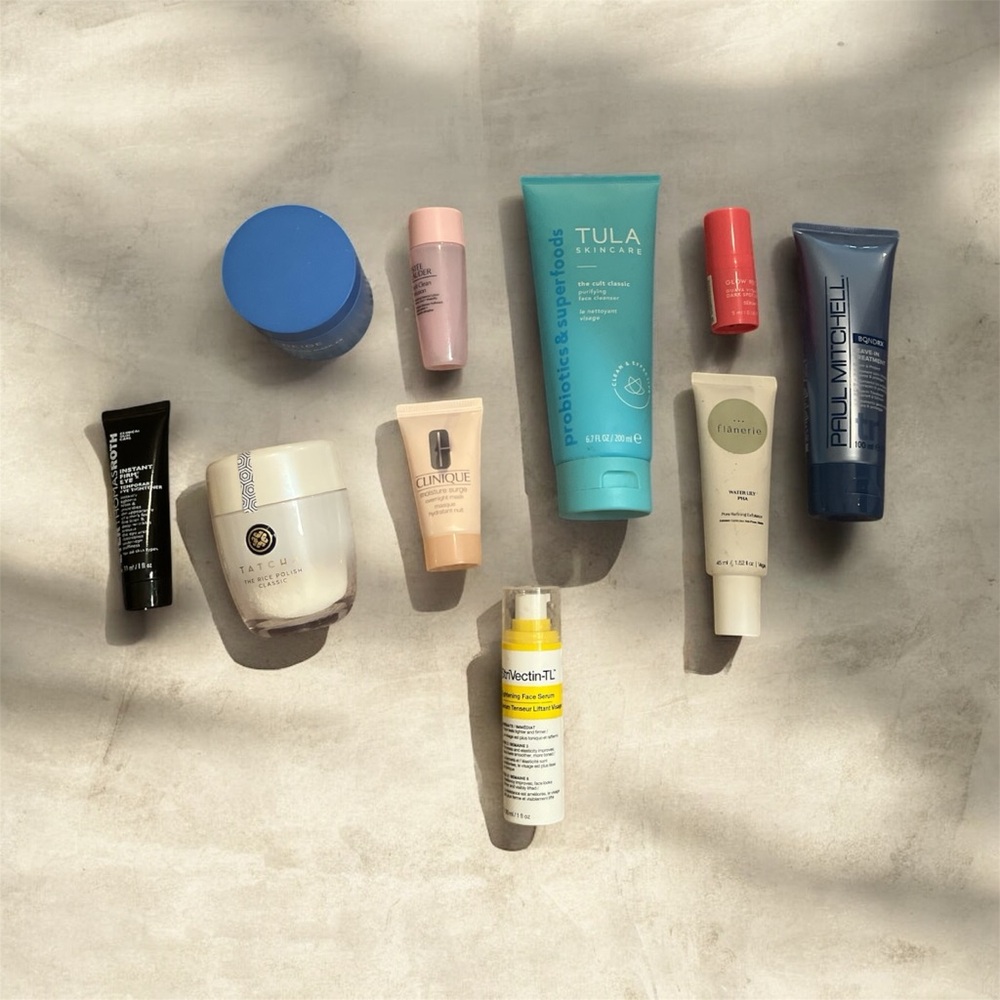 Women’s Beauty/ Skincare Products Set.  Makeup. Please read description